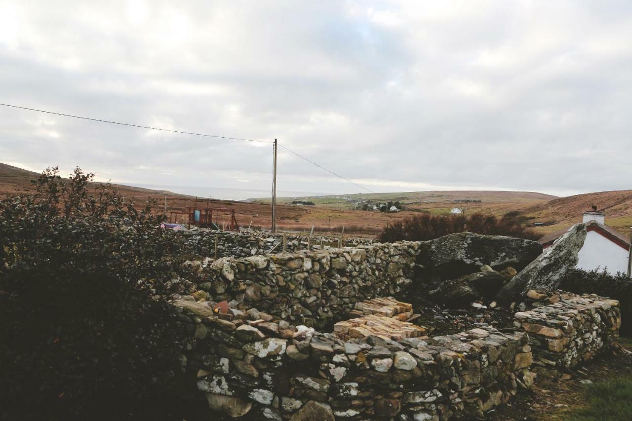 Dolmen Cottage Glencolumbkille Dış mekan fotoğraf